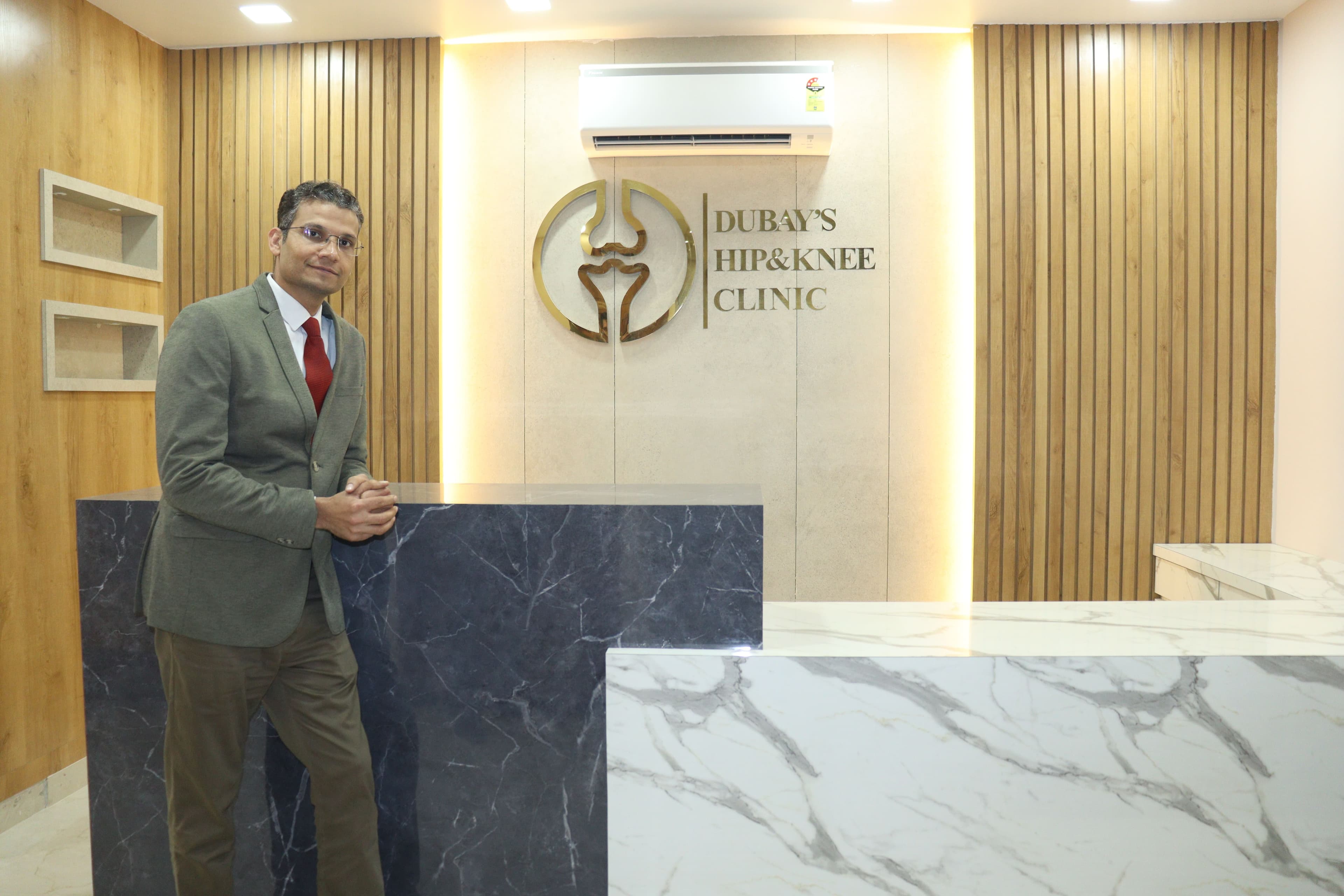 Dubay's Hip and Knee Clinic